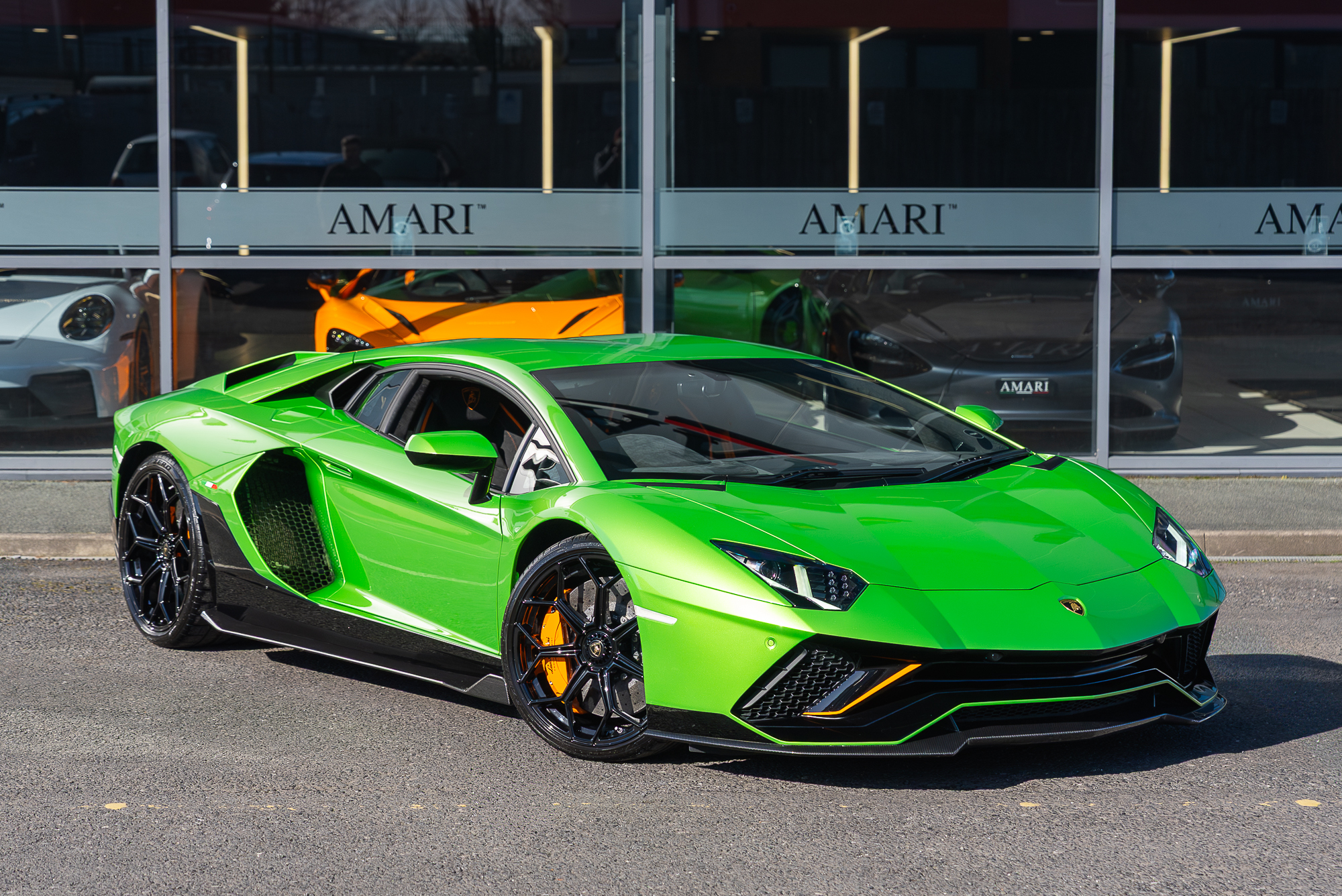 Lamborghini Aventador for sale | Model Guide | AMARI™ Supercars
