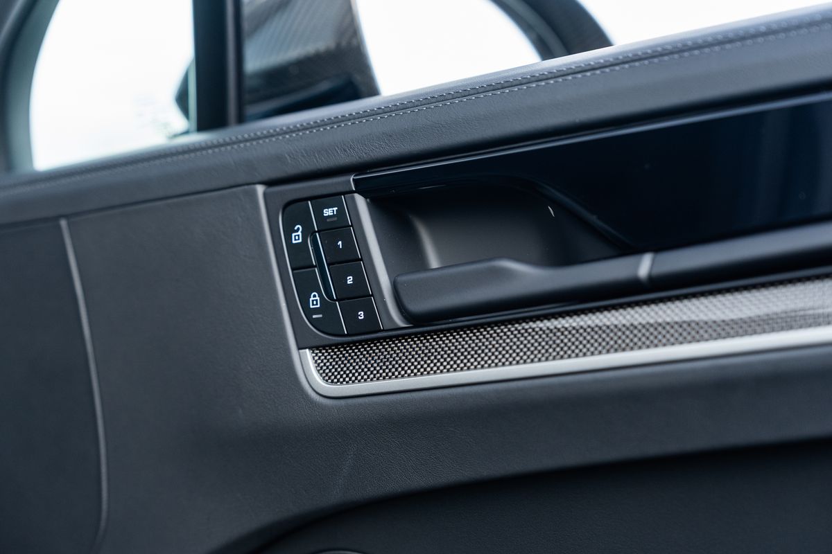 Porsche Cayenne Turbo Tiptronic S Turbo