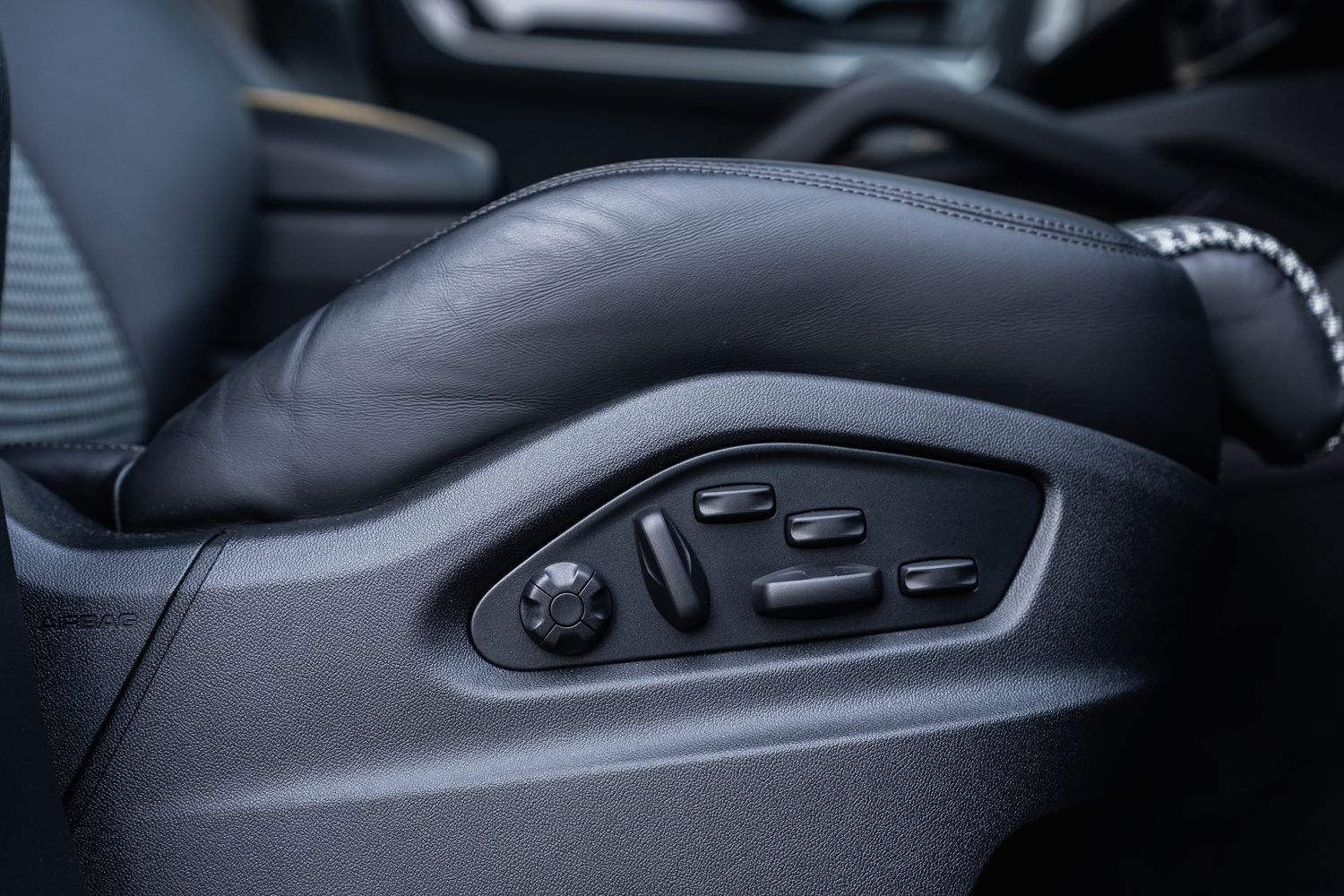 Porsche Cayenne Turbo Tiptronic S Turbo