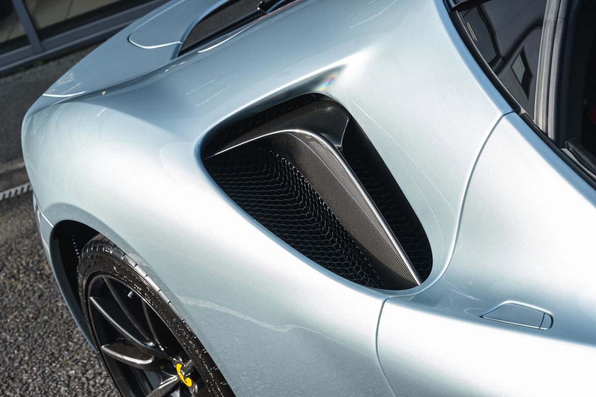 Ferrari SF90 Stradale