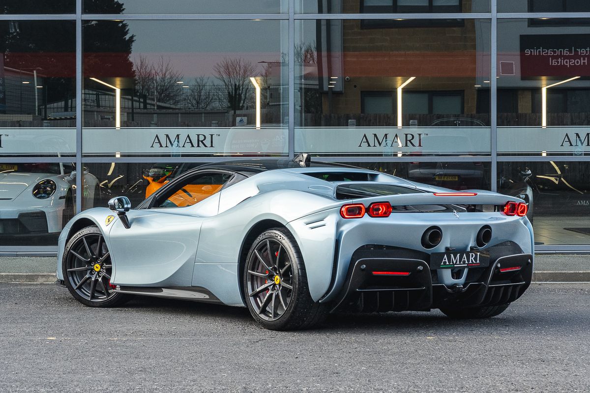 Ferrari SF90 Stradale