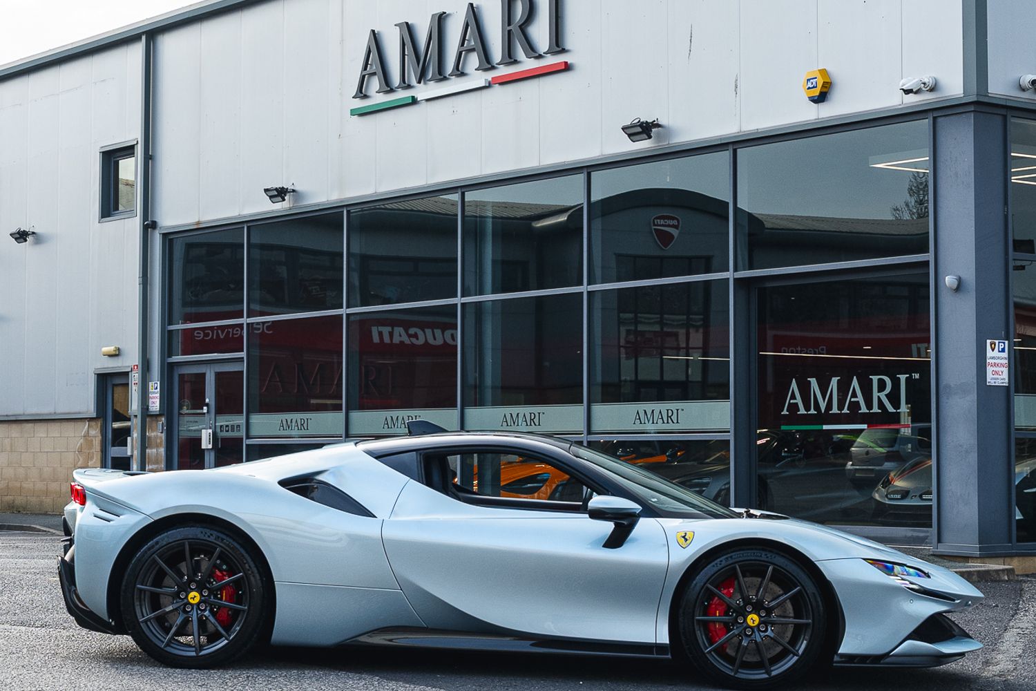 Ferrari SF90 Stradale Stradale