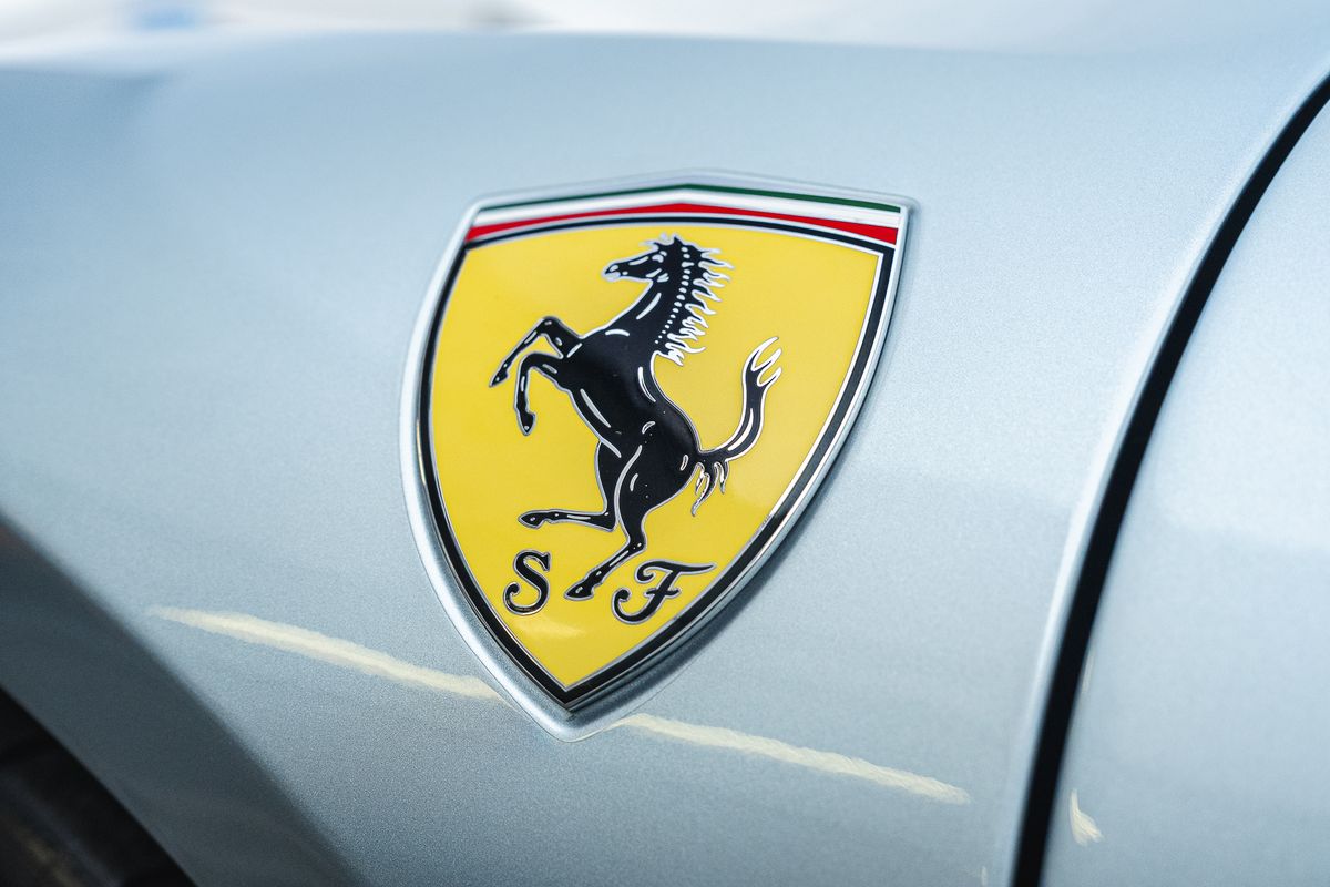 Ferrari SF90 Stradale