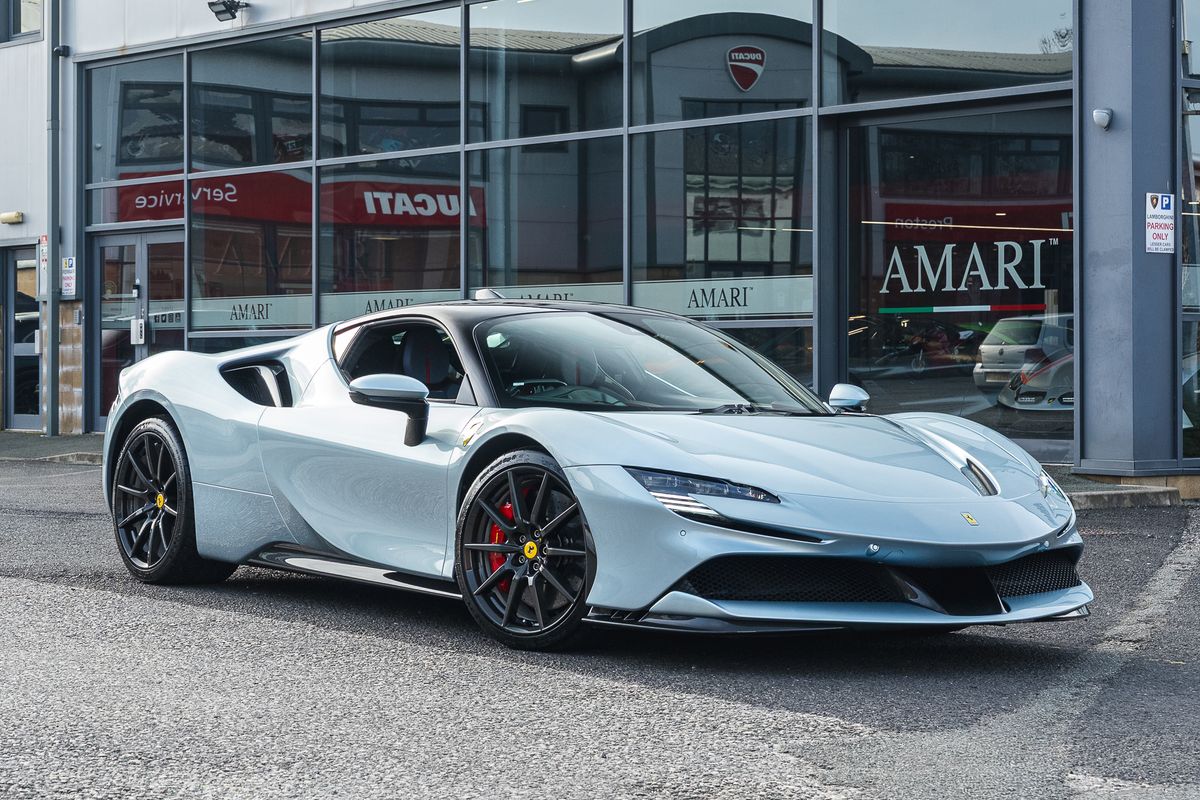 Ferrari SF90 Stradale