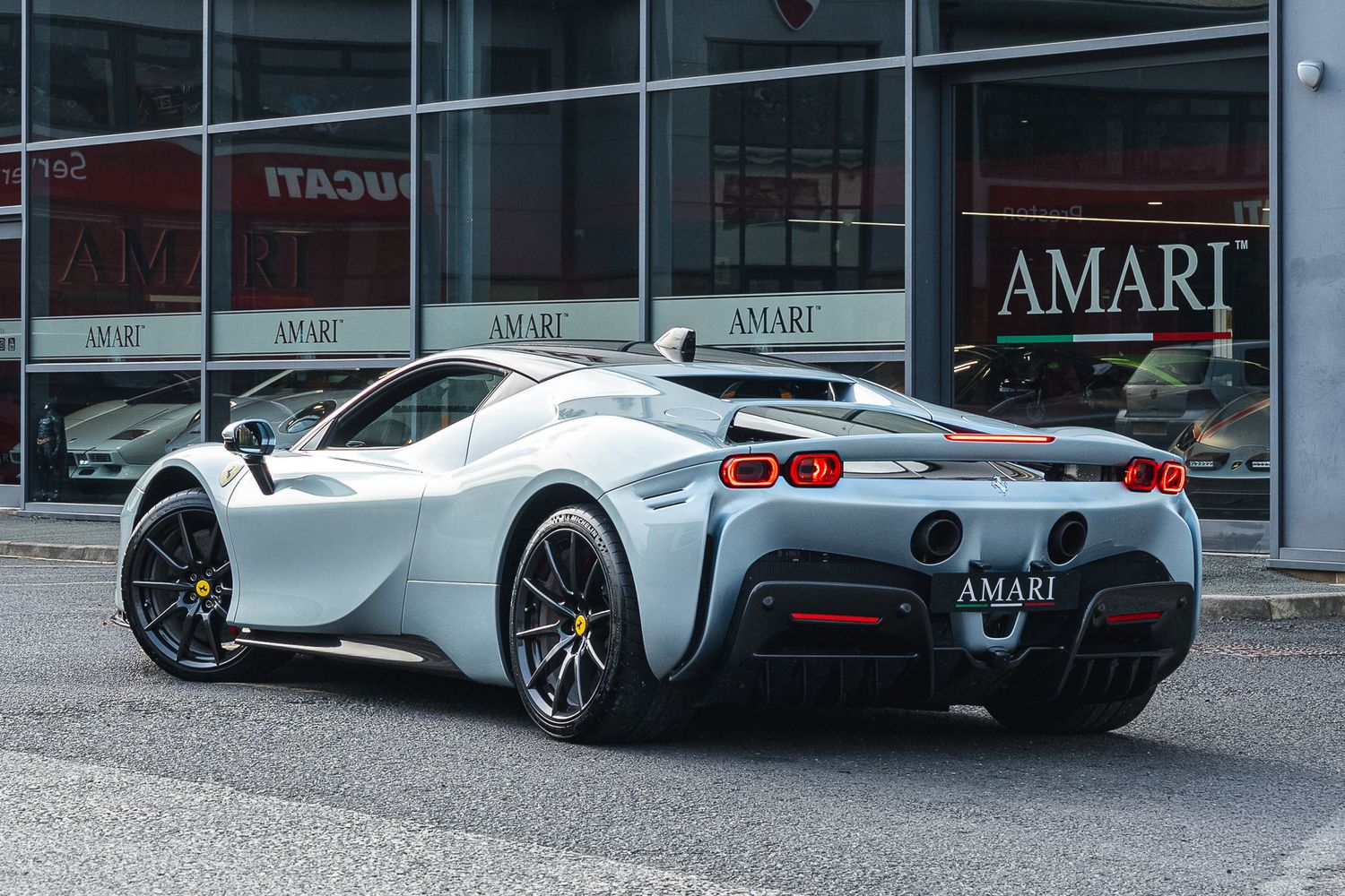 Ferrari SF90 Stradale Stradale