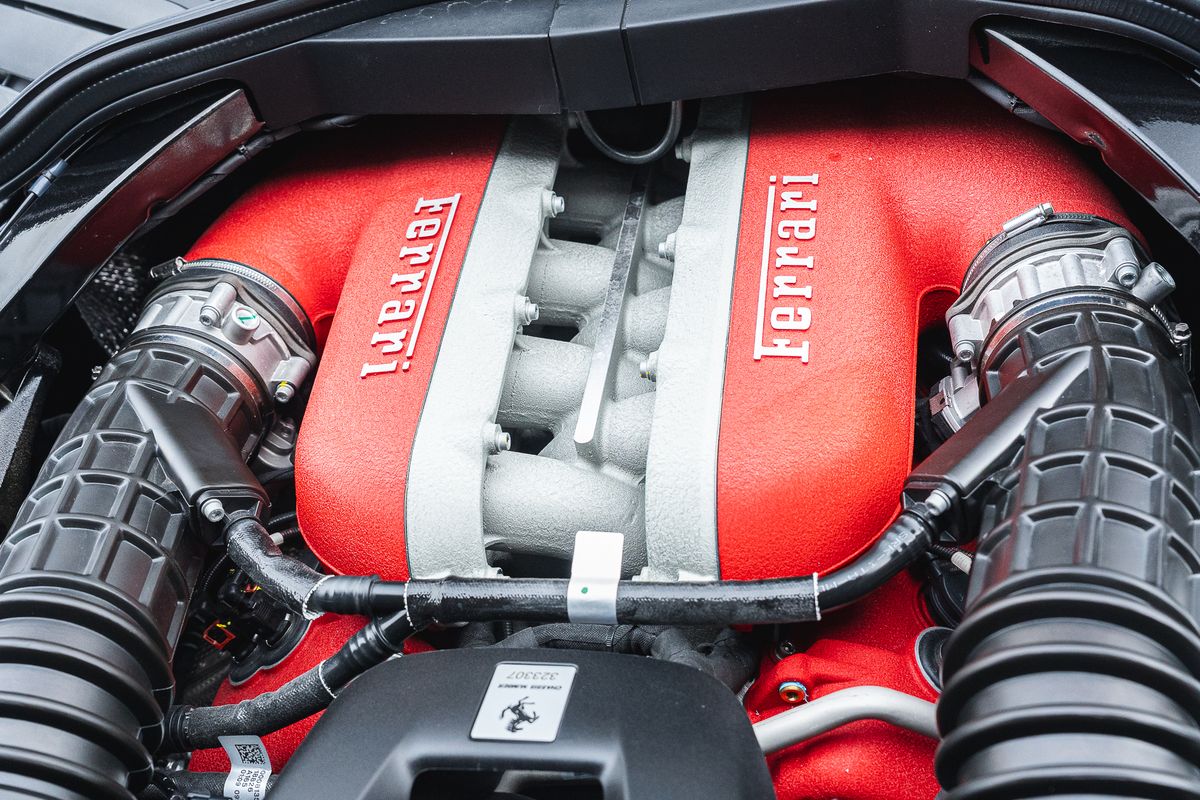 Ferrari Purosangue Esteso by Novitec