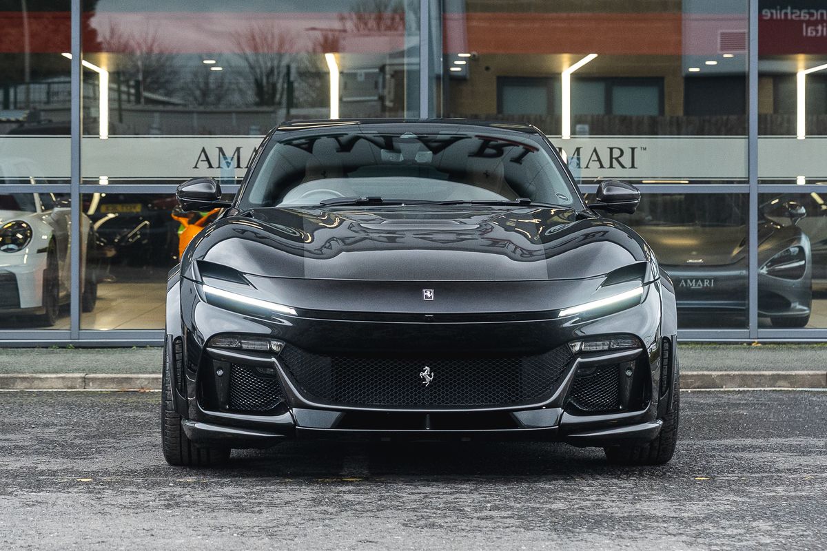 Ferrari Purosangue Esteso by Novitec