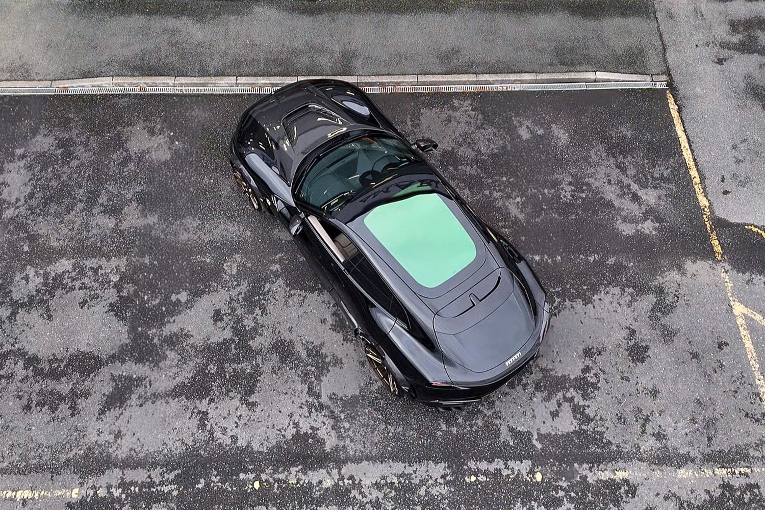 Ferrari Purosangue Esteso by Novitec