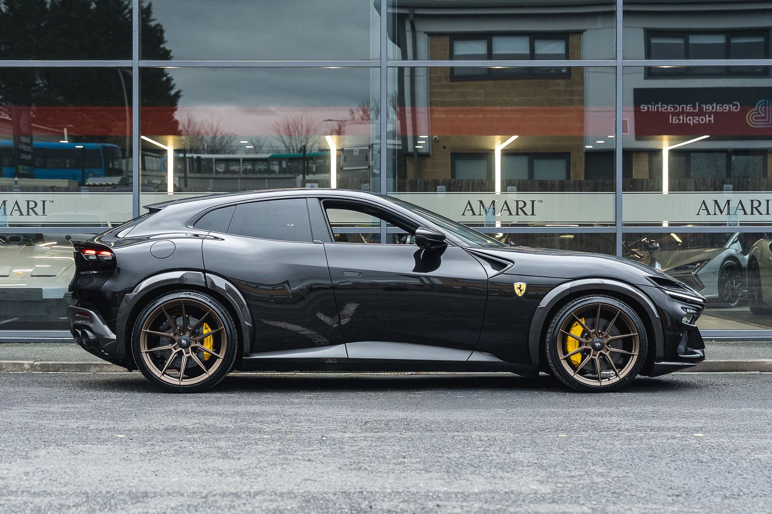 Ferrari Purosangue Esteso by Novitec