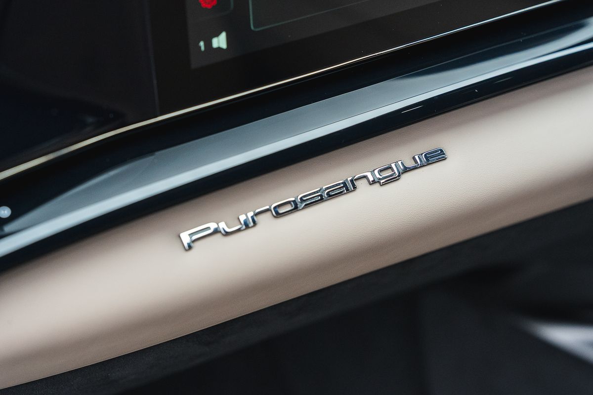 Ferrari Purosangue Esteso by Novitec