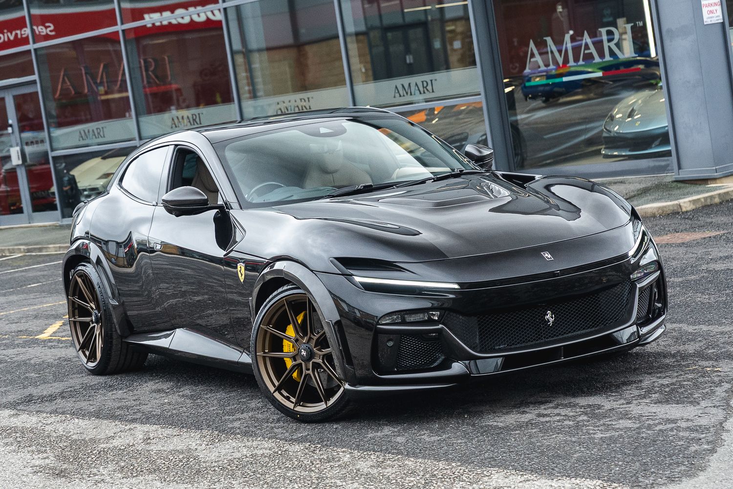 Ferrari Purosangue Esteso by Novitec