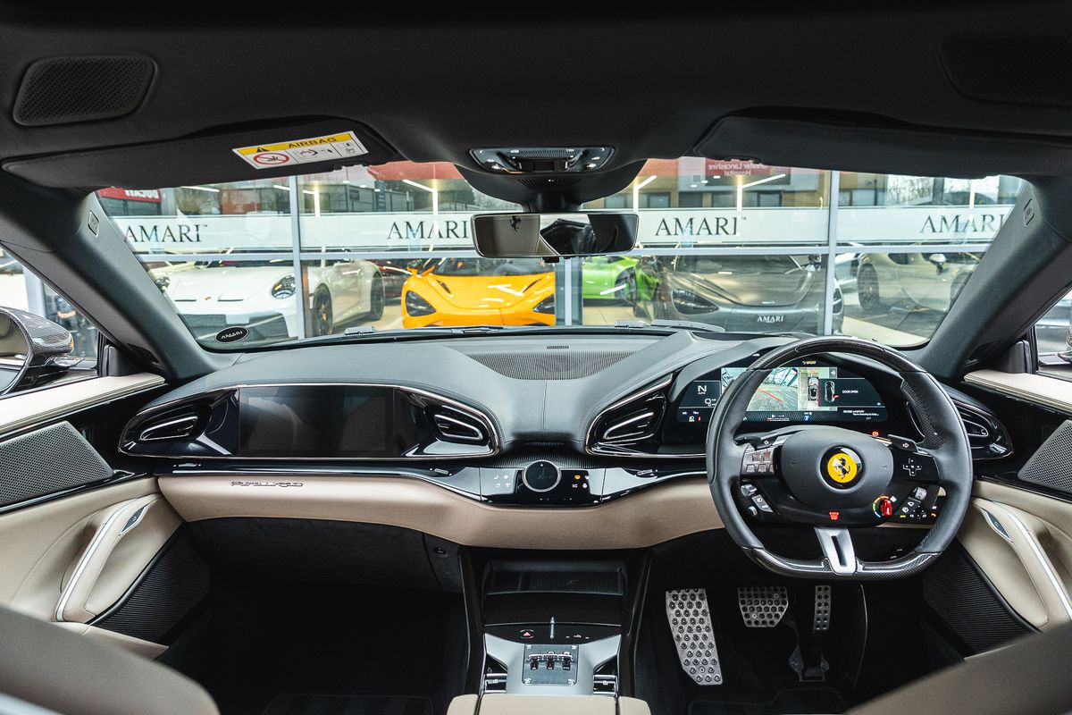Ferrari Purosangue Esteso by Novitec