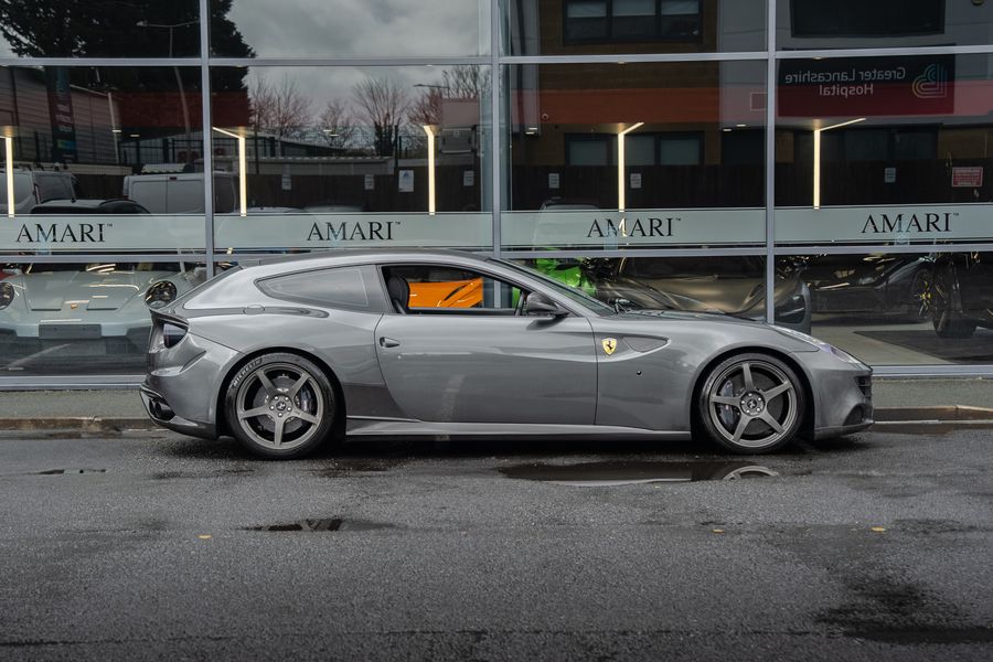 2012 FERRARI FF V12