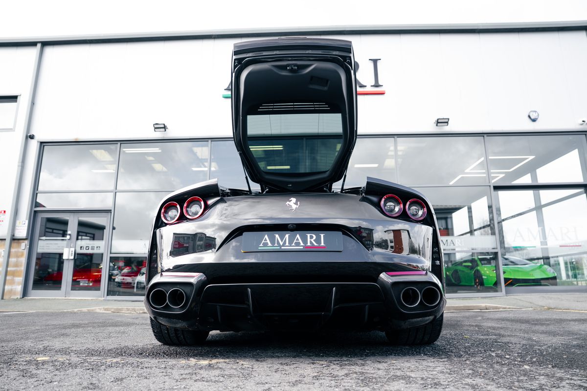 Ferrari 812 Superfast