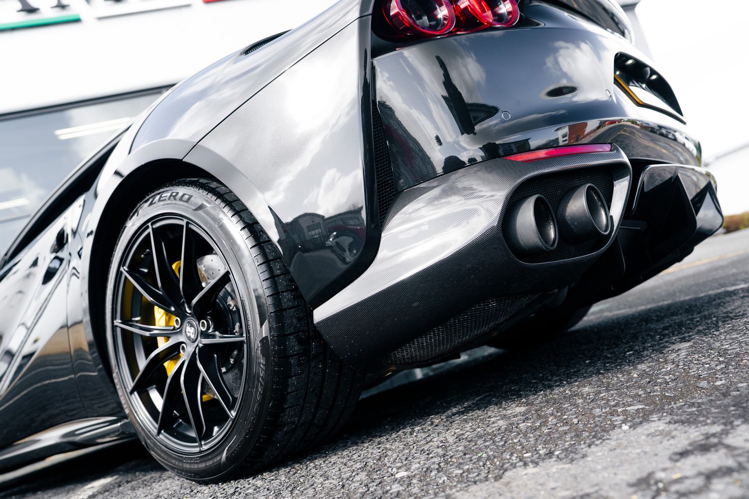 Ferrari 812 Superfast