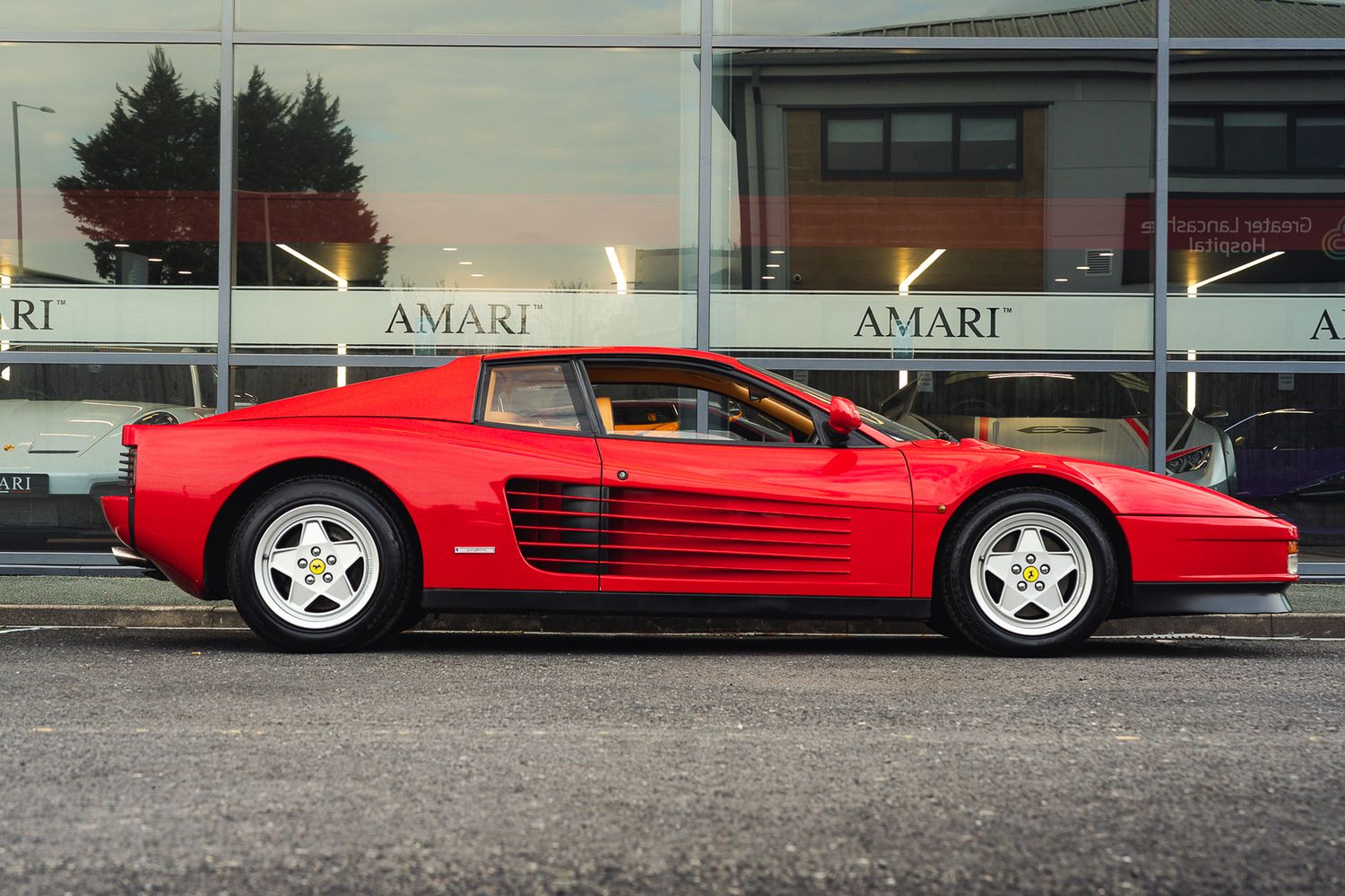 Ferrari Testarossa Flat 12 Testarossa