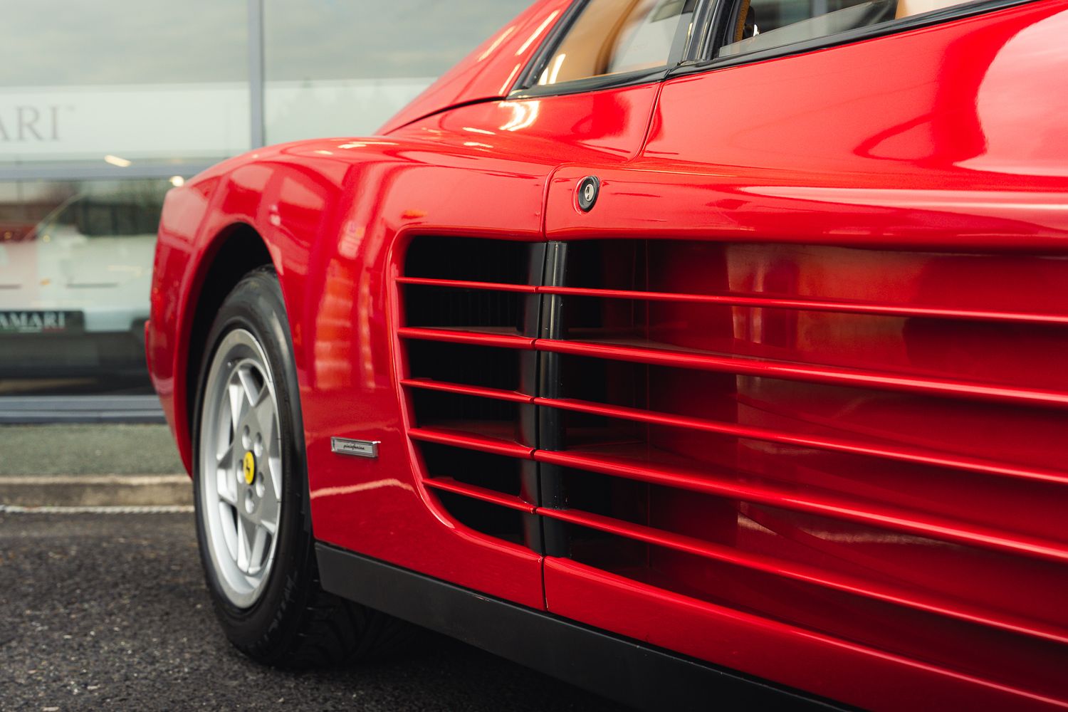 Ferrari Testarossa Flat 12 Testarossa