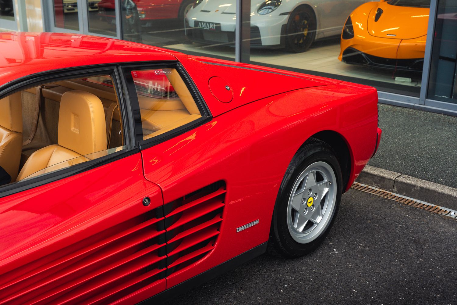 Ferrari Testarossa Flat 12 Testarossa