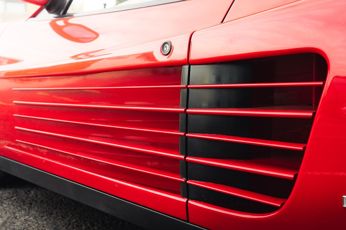 Ferrari Testarossa Flat 12 Testarossa