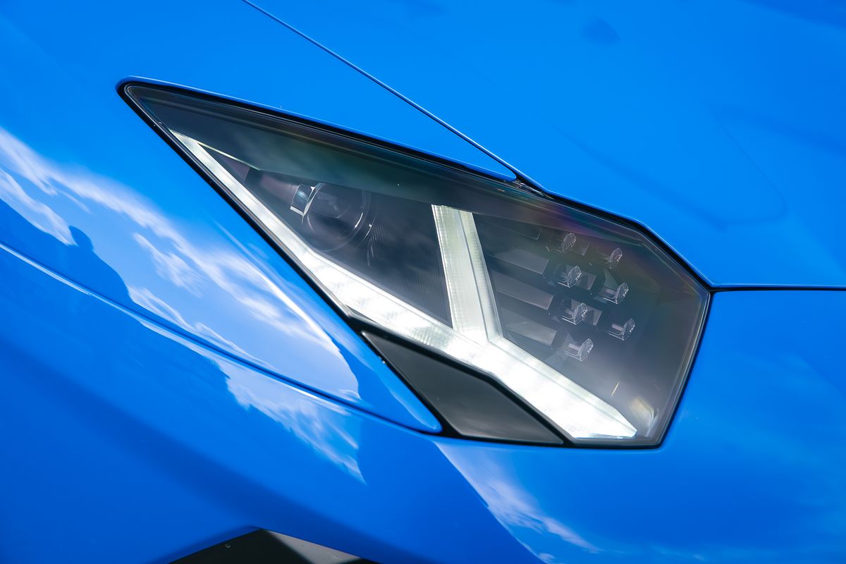 Lamborghini Aventador  LP750-4 SV Roadster SV Roadster