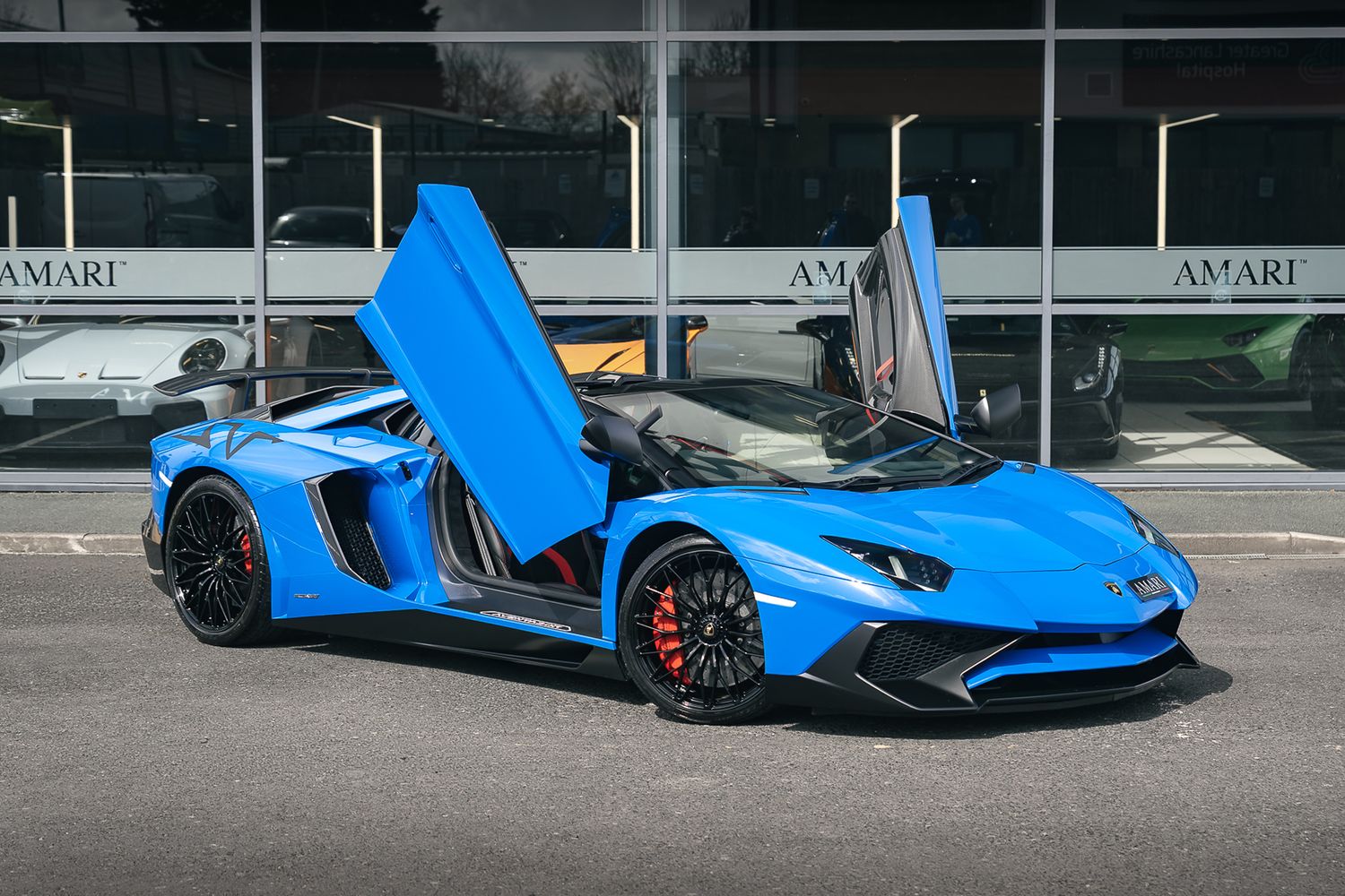 Lamborghini Aventador  LP750-4 SV Roadster SV Roadster