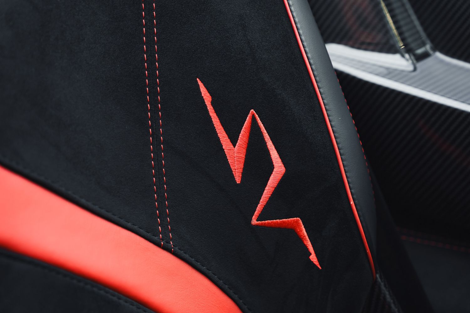 Lamborghini Aventador  LP750-4 SV Roadster SV Roadster