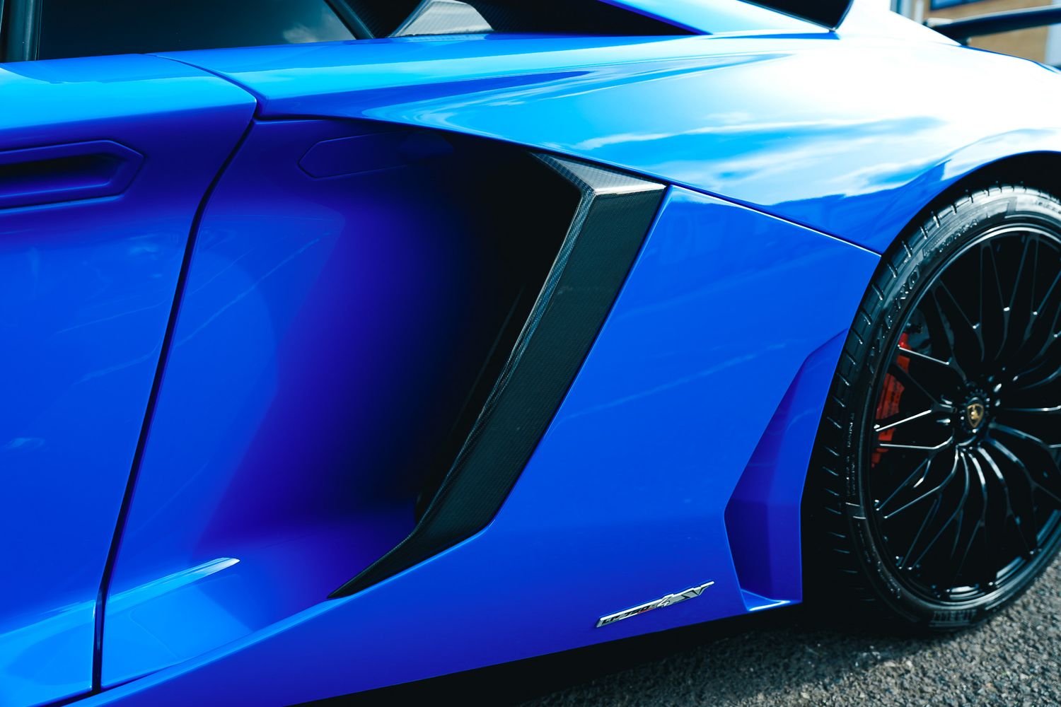 Lamborghini Aventador  LP750-4 SV Roadster SV Roadster