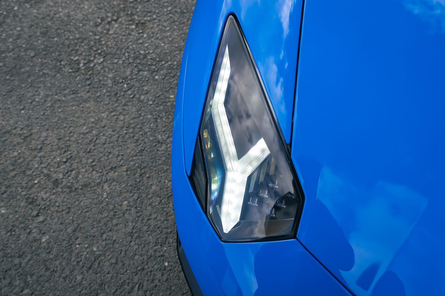 Lamborghini Aventador  LP750-4 SV Roadster SV Roadster