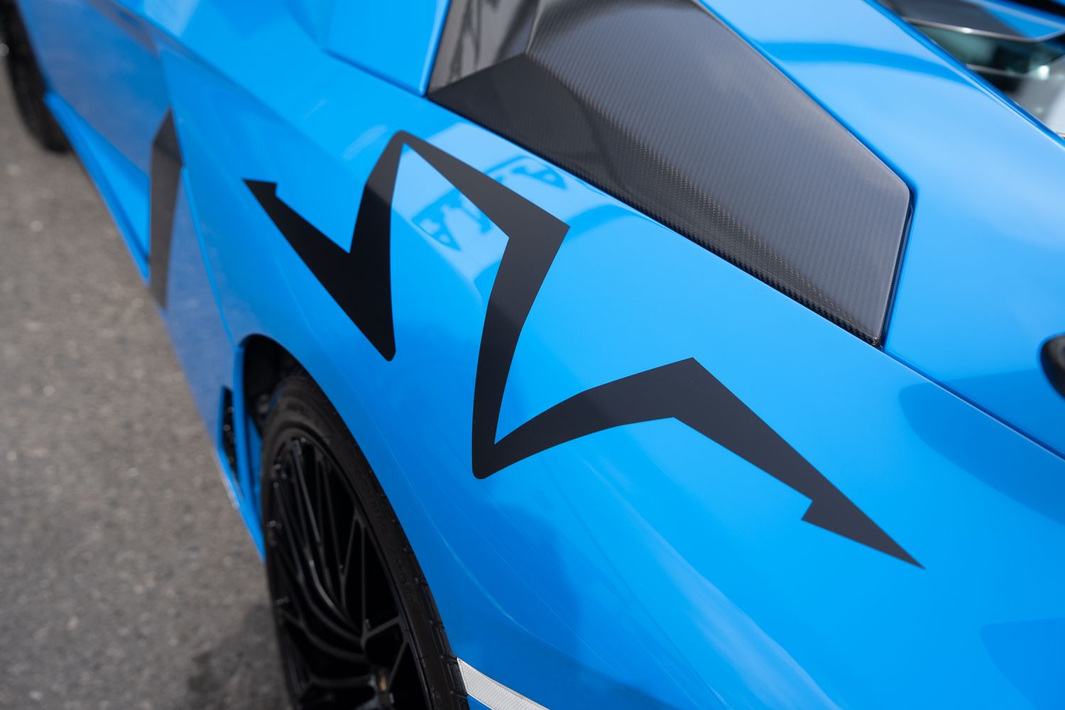 Lamborghini Aventador  LP750-4 SV Roadster SV Roadster