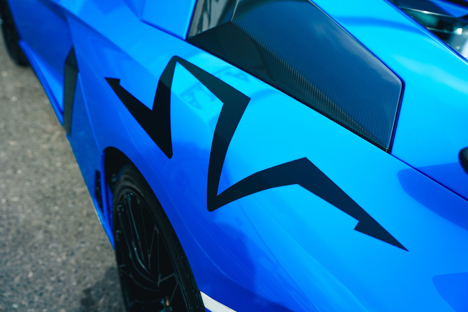 Lamborghini Aventador  LP750-4 SV Roadster SV Roadster