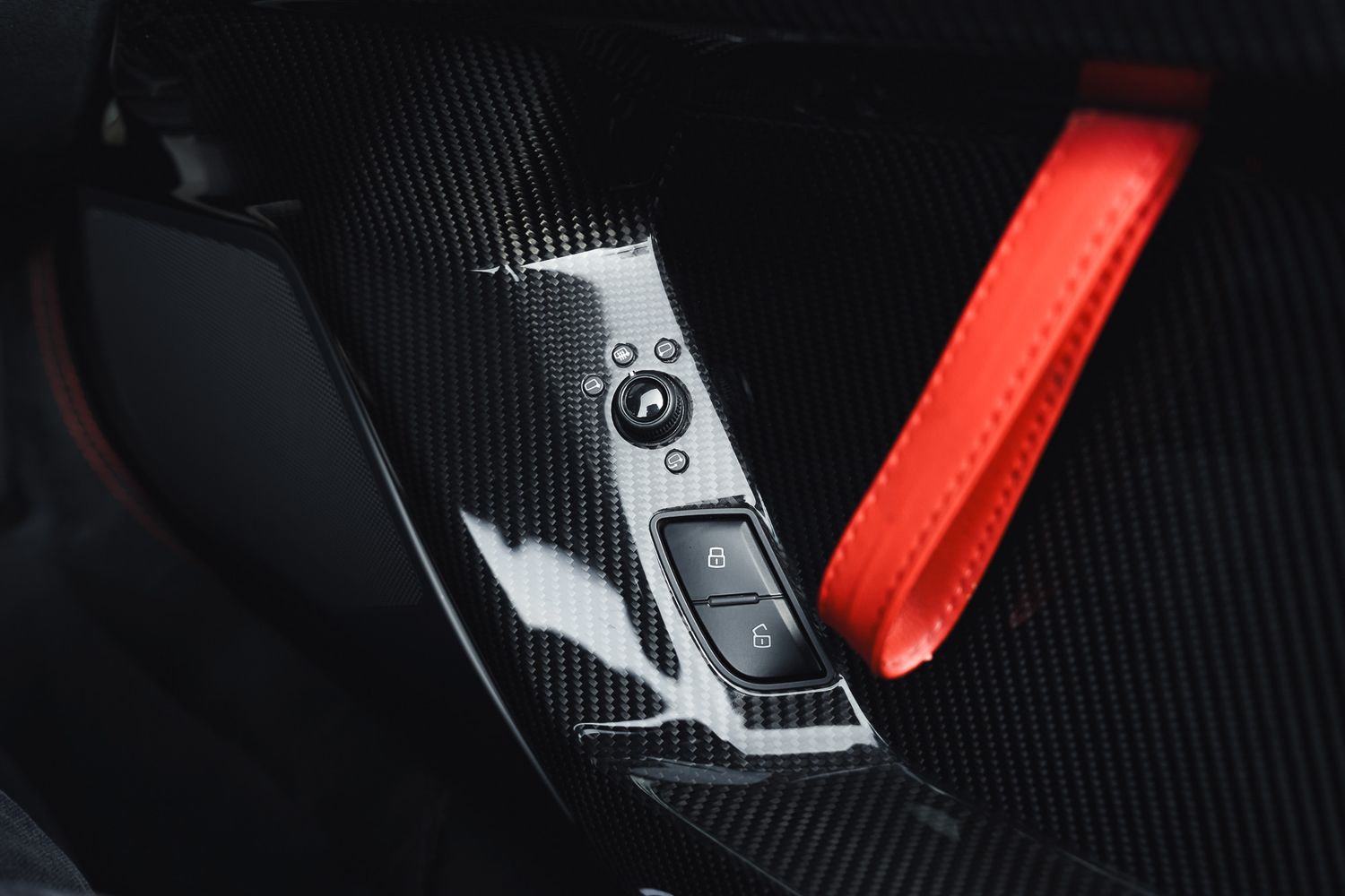 Lamborghini Aventador  LP750-4 SV Roadster SV Roadster