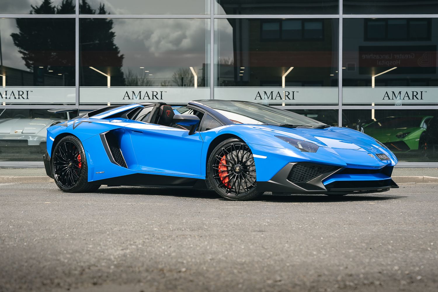 Lamborghini Aventador  LP750-4 SV Roadster SV Roadster
