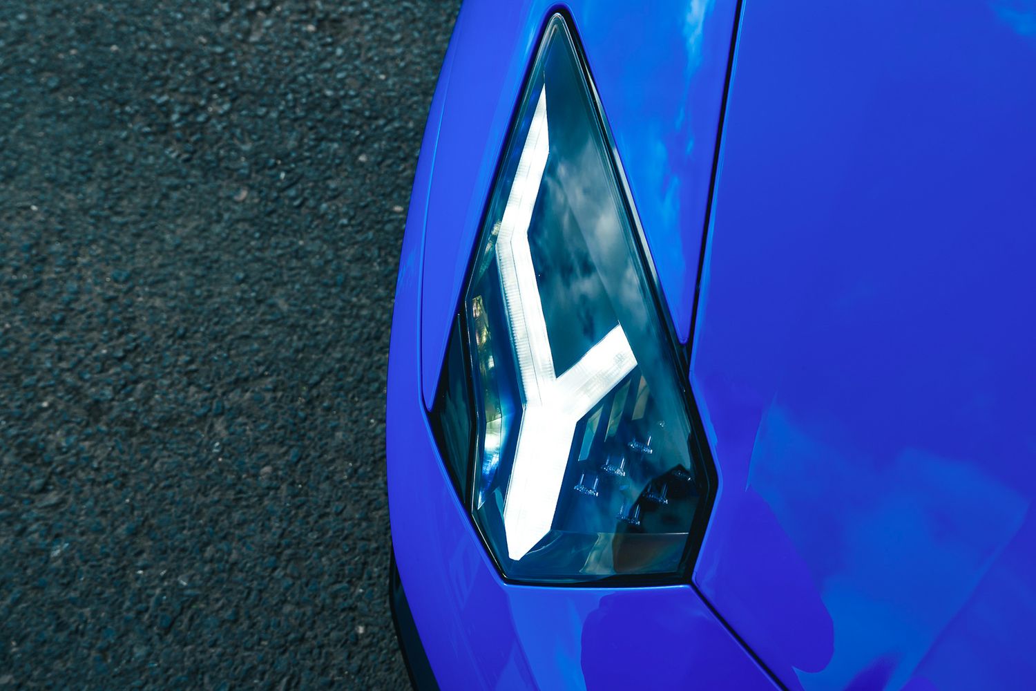 Lamborghini Aventador  LP750-4 SV Roadster SV Roadster