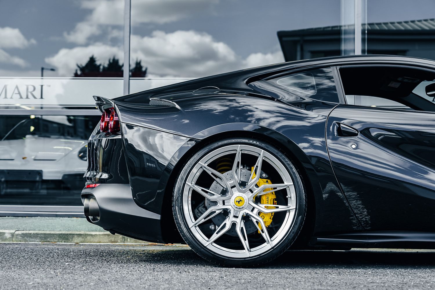 Ferrari 812 Superfast 812 Superfast