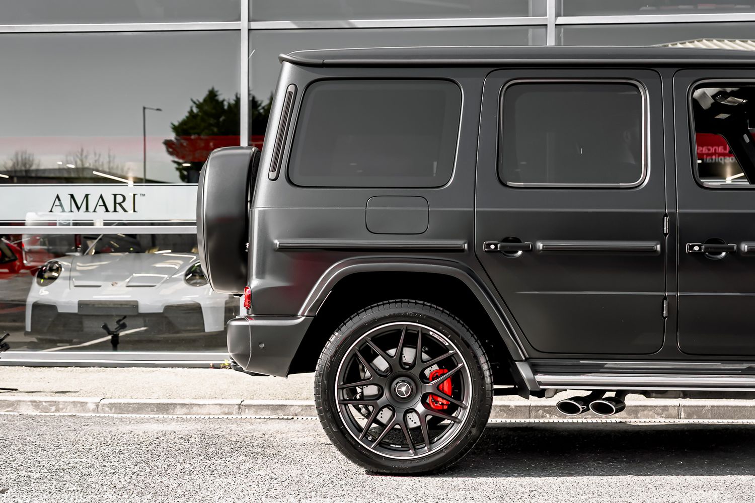 Mercedes Benz G63 Magno MANUFAKTUR 4.0-litre twin-turbocharged V8