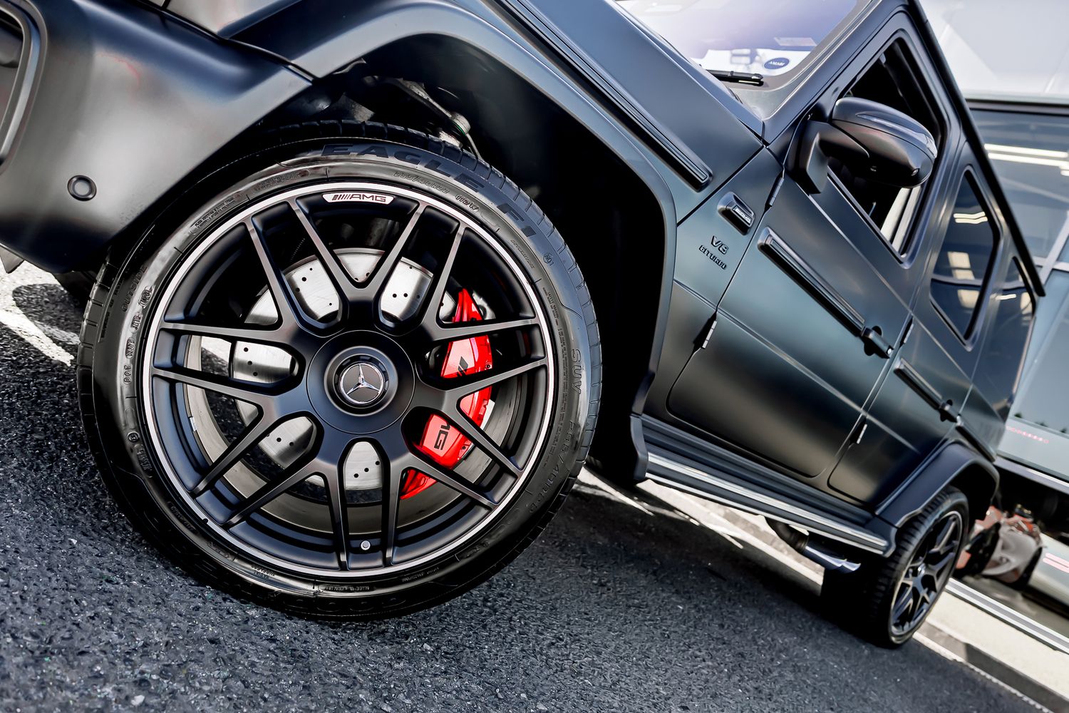 Mercedes Benz G63 Magno MANUFAKTUR 4.0-litre twin-turbocharged V8