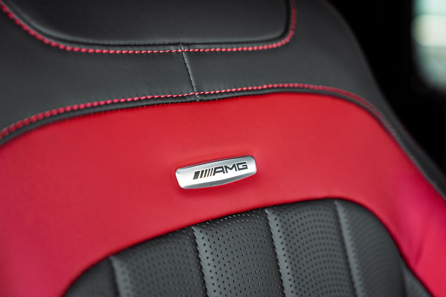 Mercedes Benz G63 Magno MANUFAKTUR 4.0-litre twin-turbocharged V8