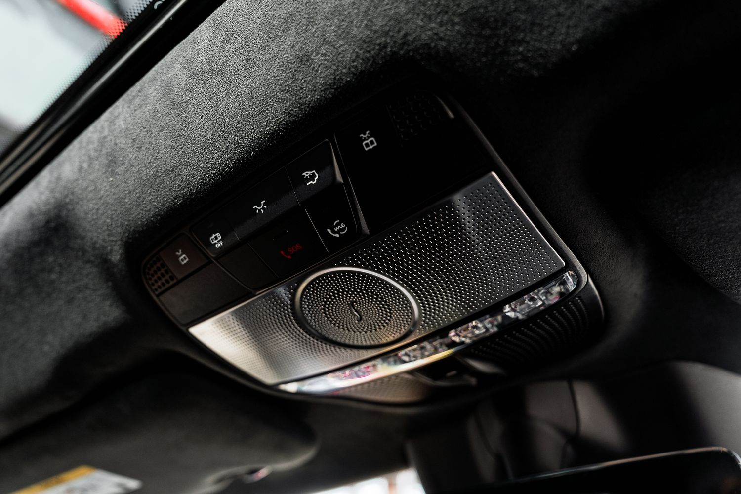 Mercedes Benz G63 Magno MANUFAKTUR 4.0-litre twin-turbocharged V8