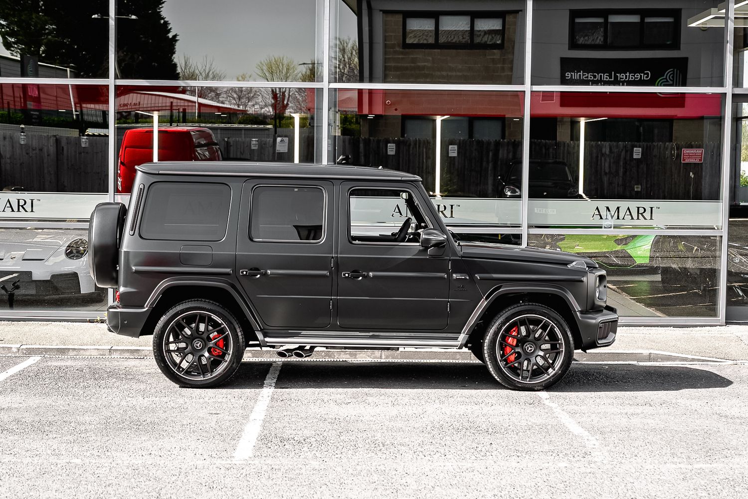 Mercedes Benz G63 Magno MANUFAKTUR 4.0-litre twin-turbocharged V8
