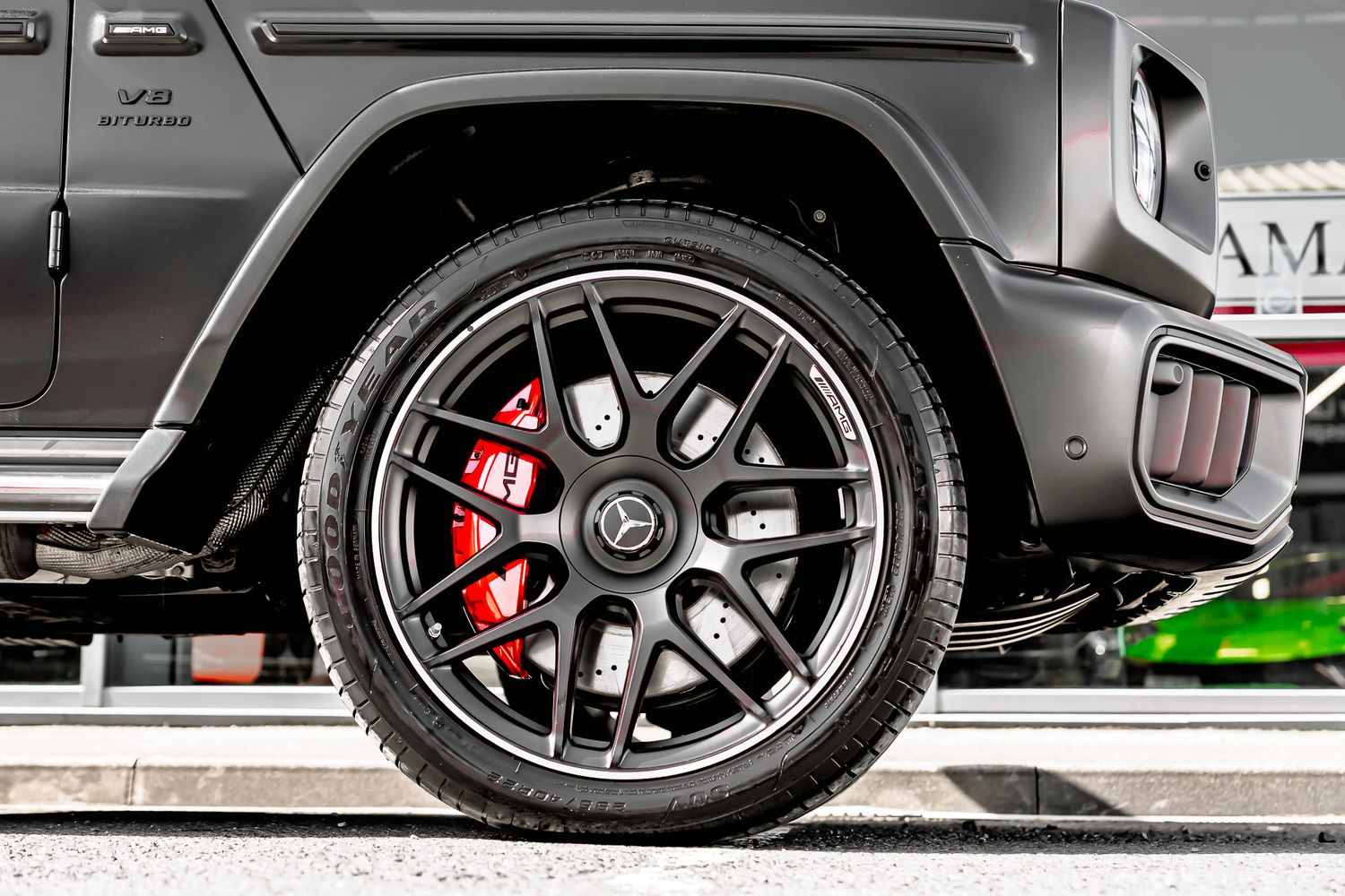 Mercedes Benz G63 Magno MANUFAKTUR 4.0-litre twin-turbocharged V8