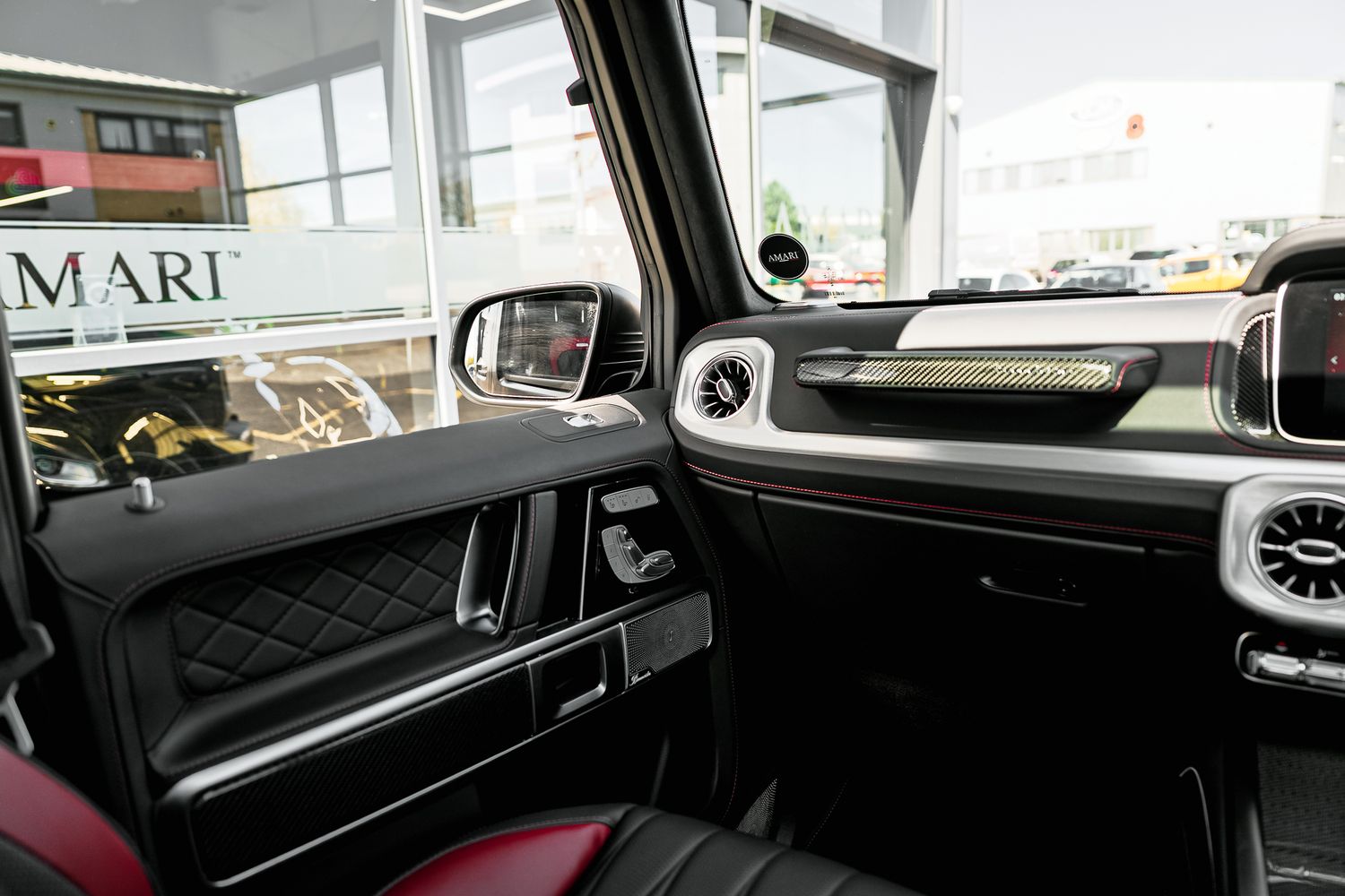 Mercedes Benz G63 Magno MANUFAKTUR 4.0-litre twin-turbocharged V8