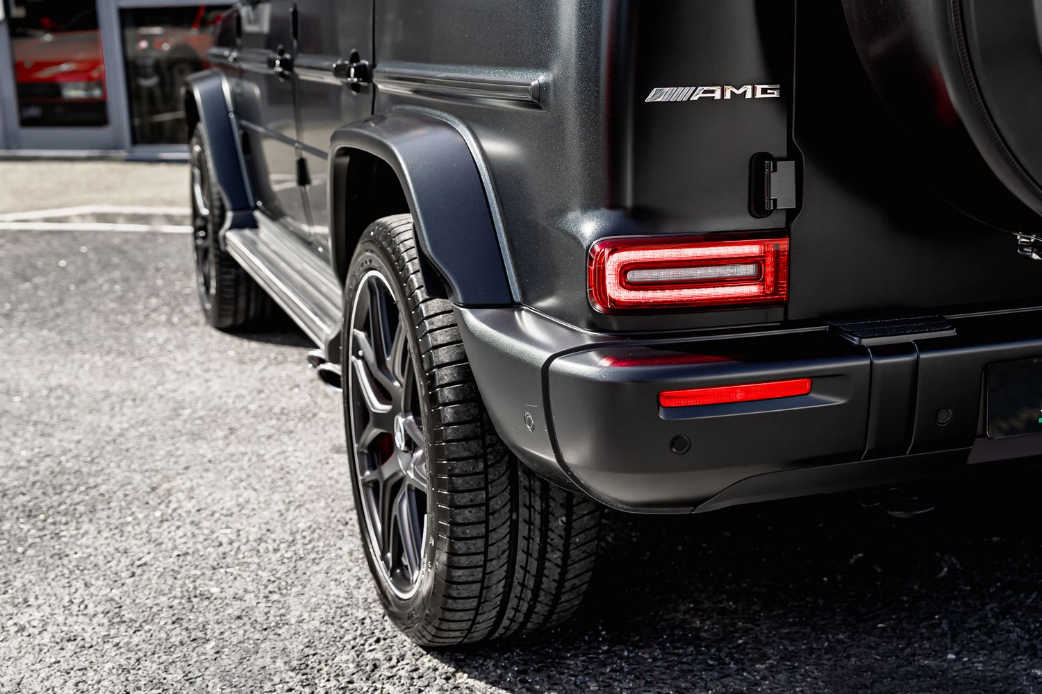 Mercedes Benz G63 Magno MANUFAKTUR 4.0-litre twin-turbocharged V8