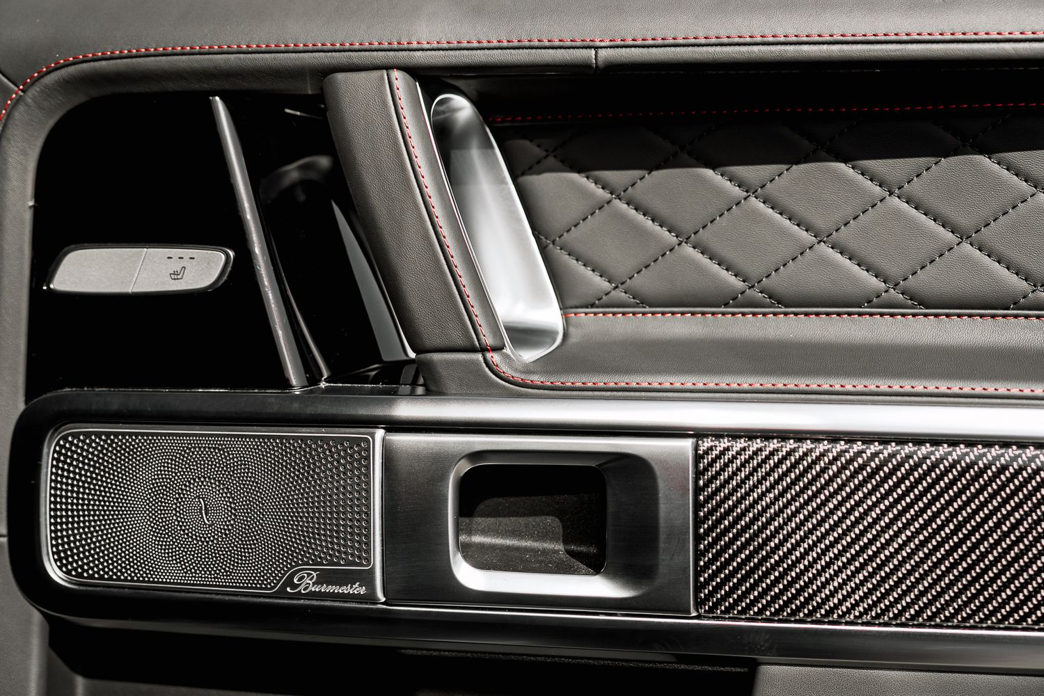 Mercedes Benz G63 Magno MANUFAKTUR 4.0-litre twin-turbocharged V8