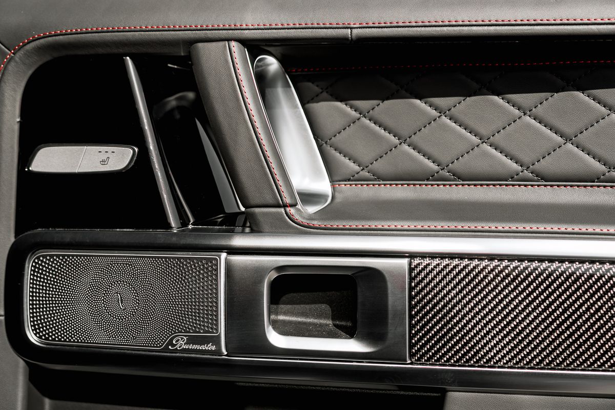 MERCEDES BENZ G63 Magno MANUFAKTUR 4.0-litre twin-turbocharged V8