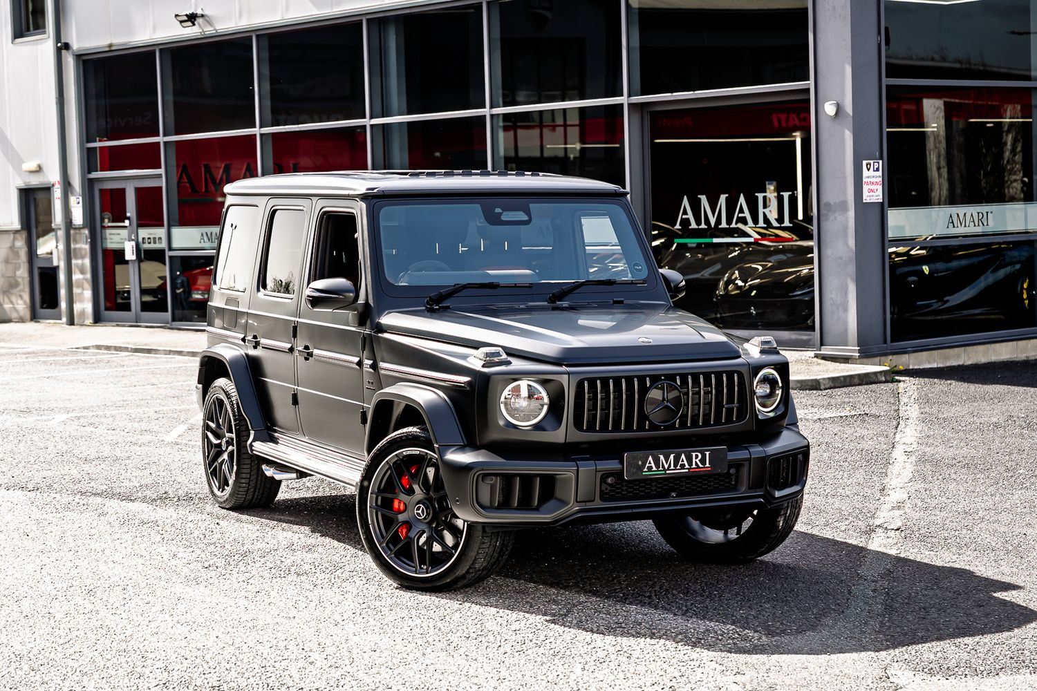 Mercedes Benz G63 Magno MANUFAKTUR 4.0-litre twin-turbocharged V8