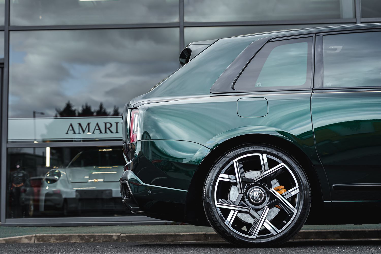 Rolls Royce Black Badge Cullinan Series 2