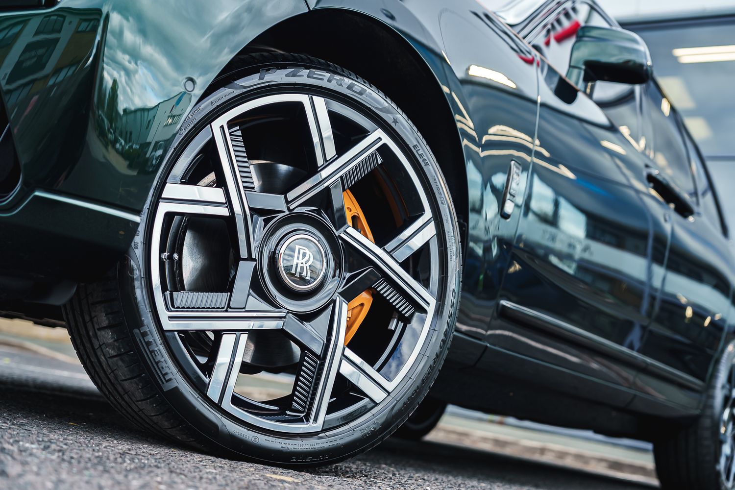 Rolls Royce Black Badge Cullinan Series 2