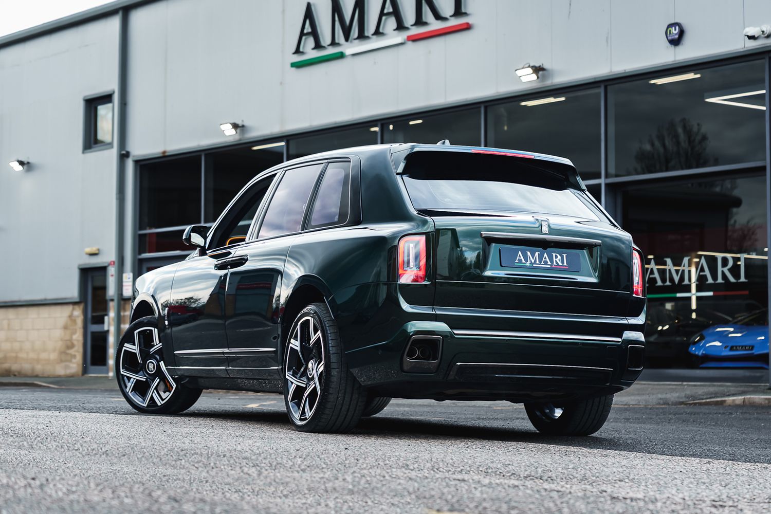 Rolls Royce Black Badge Cullinan Series 2