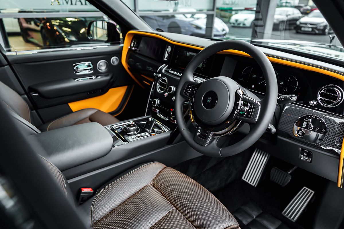 ROLLS ROYCE BLACK BADGE CULLINAN SERIES II