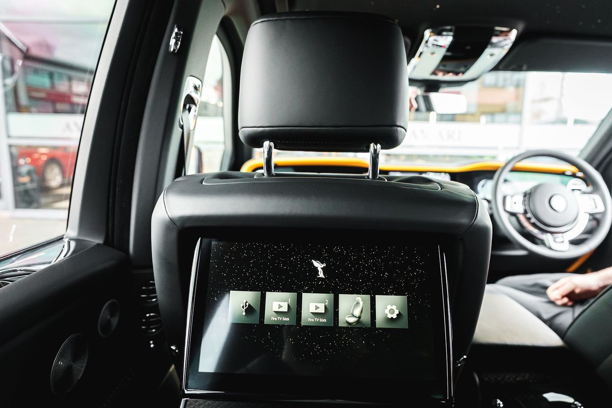 ROLLS ROYCE BLACK BADGE CULLINAN SERIES II